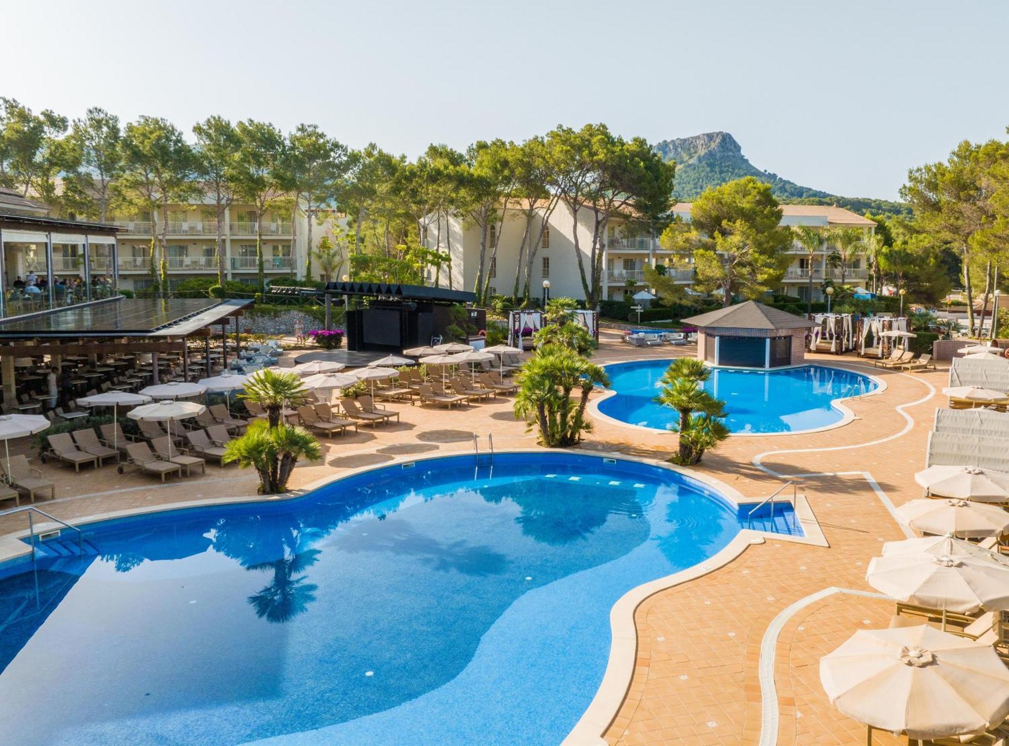 Viva & Adults Only 16 4* Cala Mesquida (Mallorca)